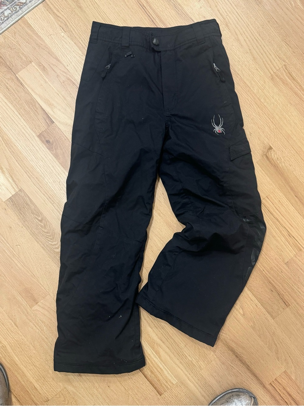 Spyder Black Snow Pants Size
12 Unisex kids Snowboarding
Skiing Waterproof